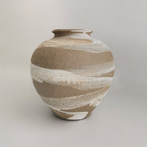 Atlas Vase